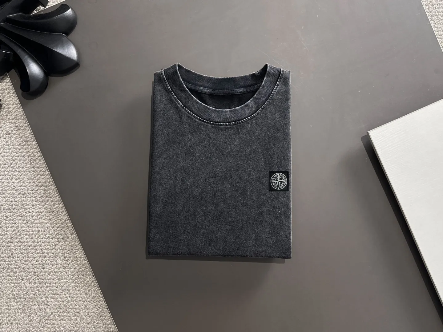Next day shipping P460 Stone lsland/stone island high quality 2025 spring and summer new casual heavy industry suit exclusively developed by yb! High quality production! Imported custom-made fabrics for foreign orders, with high breathability and comfort, impeccable details, brand element design concept, delicate and soft feel! It presents a casual cut and the upper body shape is great! On sale simultaneously on the official website! From a high-end men's positioning brand, the low-key luxury taste is irresistible! Exquisite workmanship and impeccable quality! The overall style is simple, fashionable and timeless, fully meeting the requirements of stylish and tasteful dressing! Size: S-XXL
